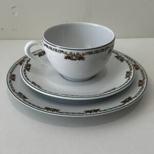 Bernardaud Limoges France Hôtel de Paris Monte-Carlo 3-Piece Tea/Coffee Set